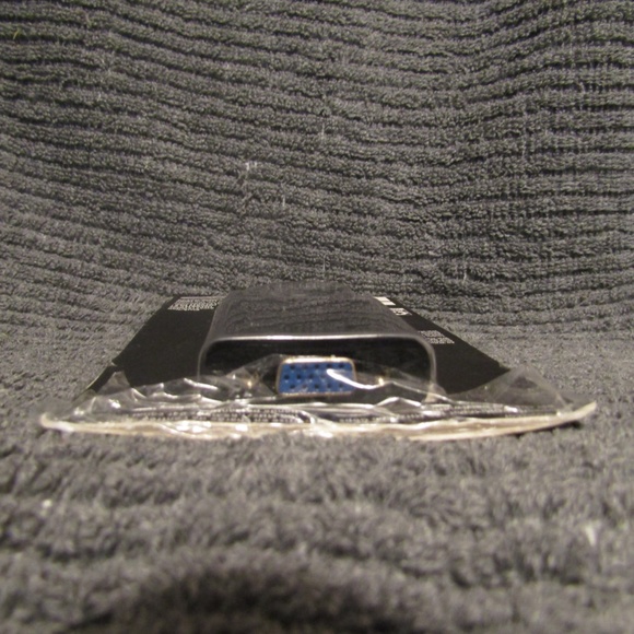 blackweb hdmi to vga - Picture 3 of 4